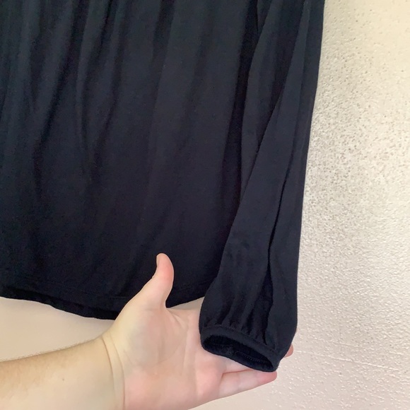 American Eagle Outfitters Long Sleeves Black Top XS Lace Shoulder - Picture 6 of 11